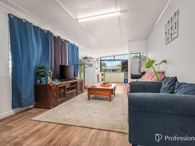 13 Hamersley Street, Spalding WA 6530