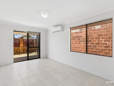 16/1 Balfour Road, Swan View WA 6056