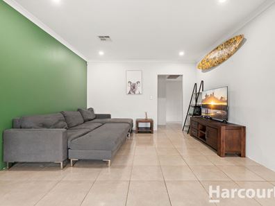 7 Harbord Avenue, Coodanup WA 6210