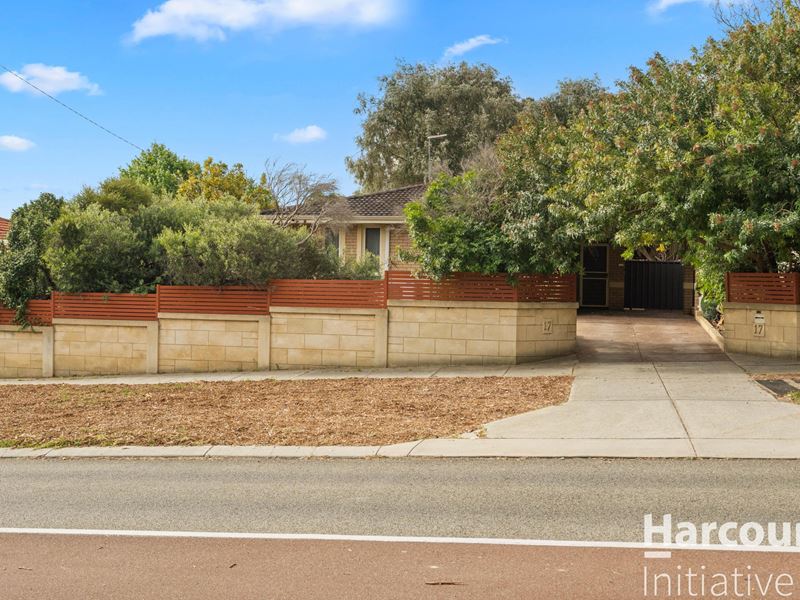 17 Templeton Crescent, Girrawheen WA 6064