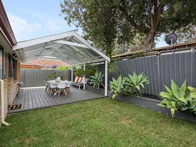 16 Ostend Road, Scarborough WA 6019