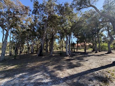 20 McCallum Way, Walpole WA 6398