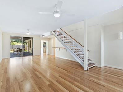 31 Tylney Loop, Meadow Springs WA 6210