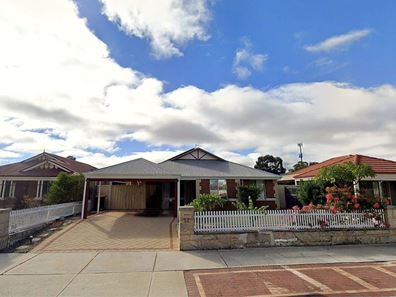 12 Halpin Circle, Ellenbrook WA 6069