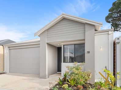 10 HEMLOCK CLOSE,, Kardinya WA 6163