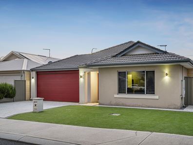 140 Bernborough Avenue, Caversham WA 6055