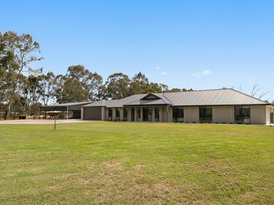 227 Young Road, Baldivis WA 6171