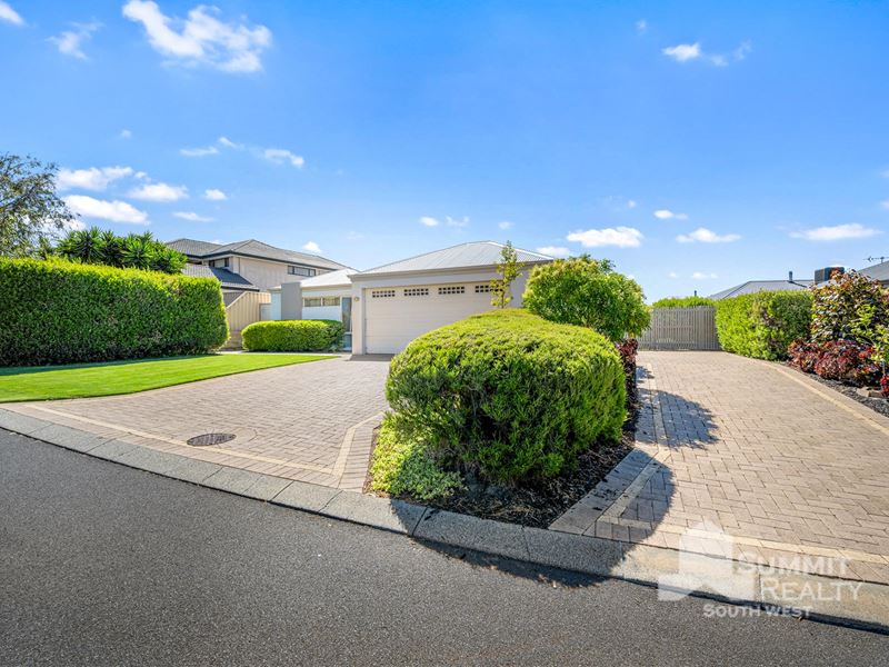 4 Lapwing Road, Dalyellup WA 6230