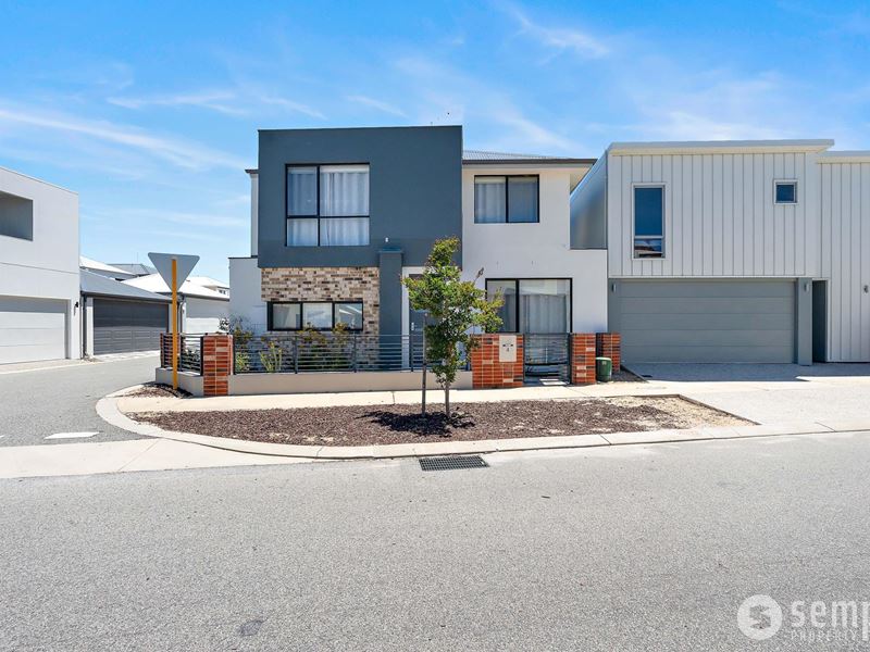 4 Colt Entrance, Cockburn Central