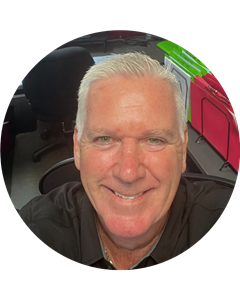 Phil Oakden head shot