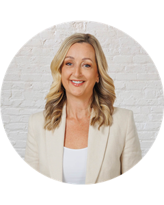Kim Bennett head shot