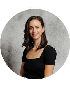 Lucy Thomson head shot