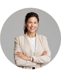 Clara Stojsavljevic head shot