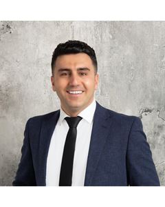 Hakim Mousavi Real Estate Agent