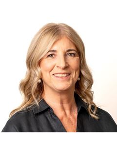 Marianne Hodges Real Estate Agent