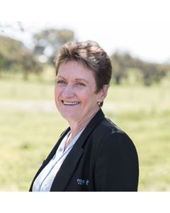 Robyn Staggard Real Estate Agent